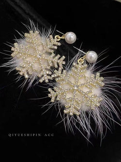 Image of Christmas Snowflake Earrings ❄️💎🤍 - ZenAura